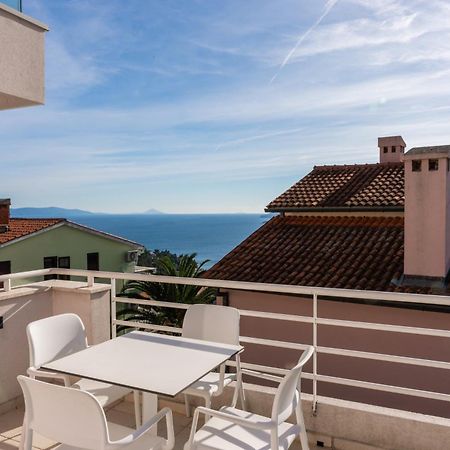 Casa M Rabac Apartment Bagian luar foto